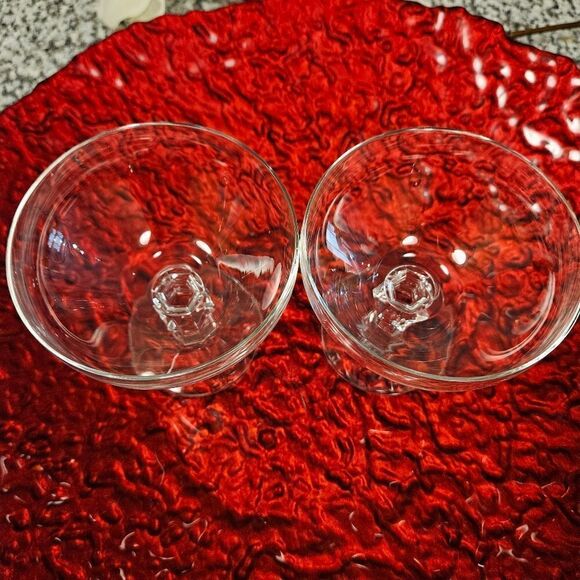 🌹Two Antique Crystal Champagne Glasses - Picture 3 of 8